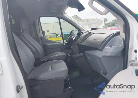 2018 Ford Transit-250 из США, поврежденный, VIN 1FTYR1ZV3JKB36268